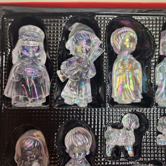 Vintage Silvestri Iridescent Hard Plastic Nativity Set 14 Pieces In Box - Picture 7 of 7